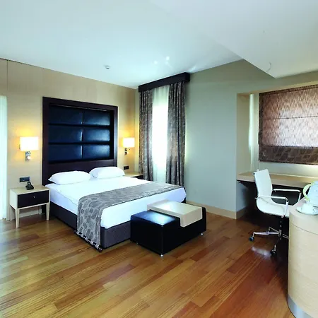 Cettia (adults Only) 4*
